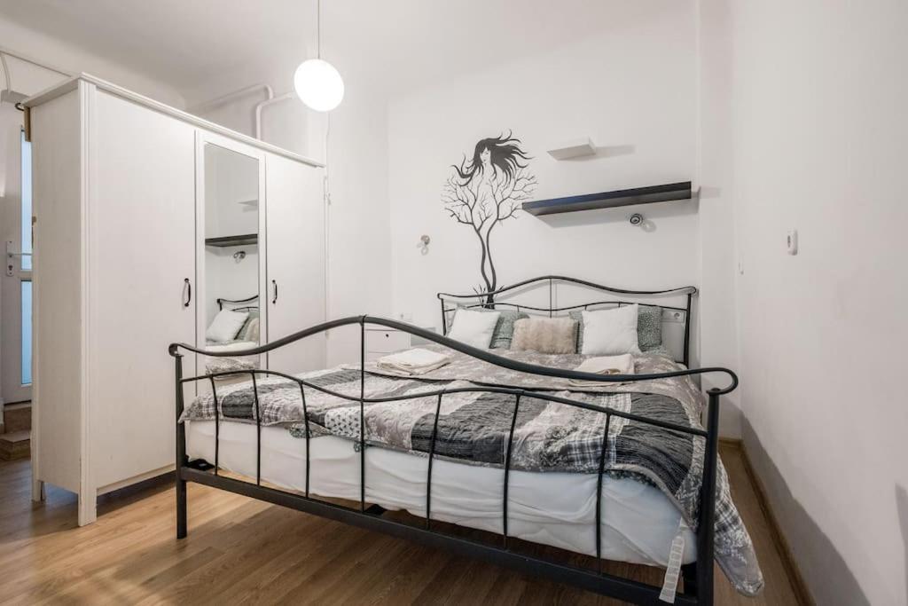 Cosy Central Apartment At River Budapest Esterno foto